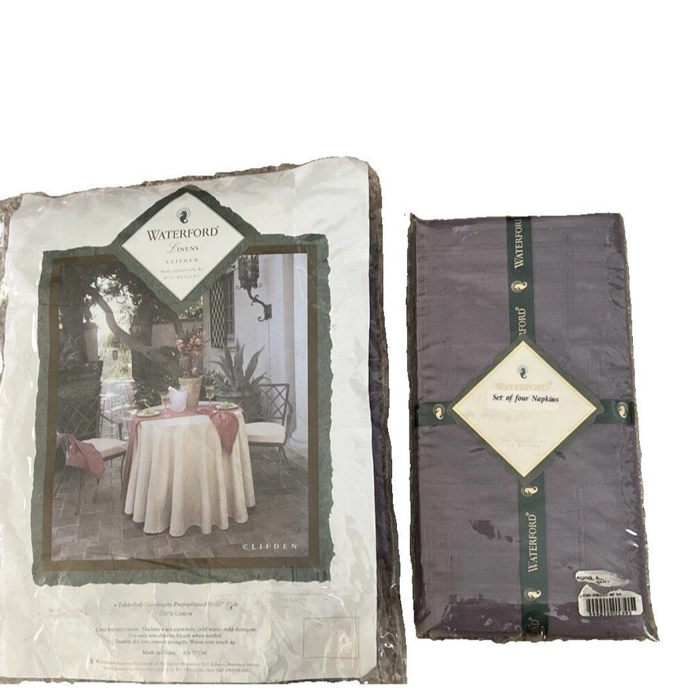 Waterford Linens Clifden Tablecloth 70" W & 4 Napkins 21x21 Set HYDRANGEA Color